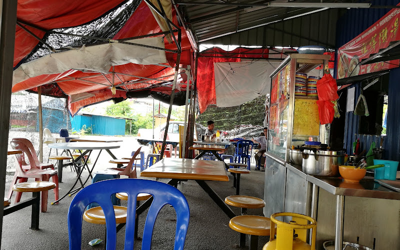 Gerai Makanan & Minuman "Riverside"