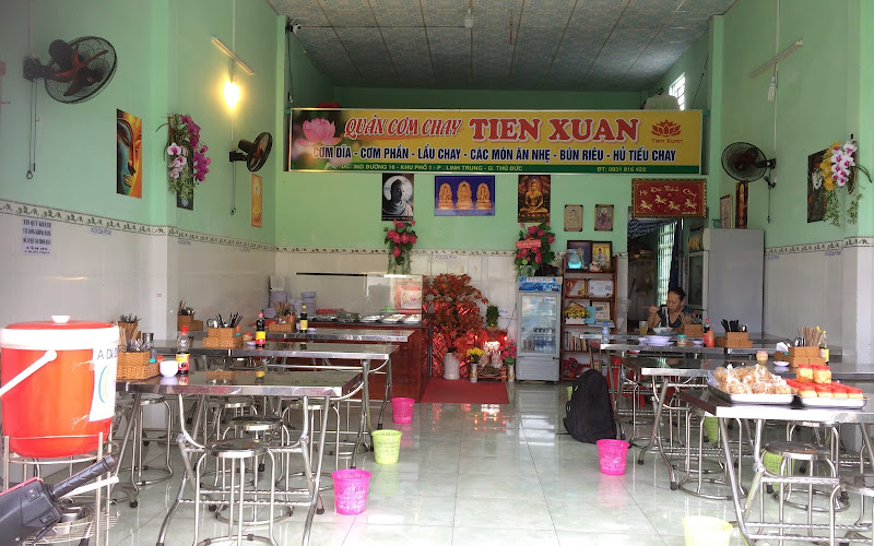 Quán cơm chay Tiên Xuân