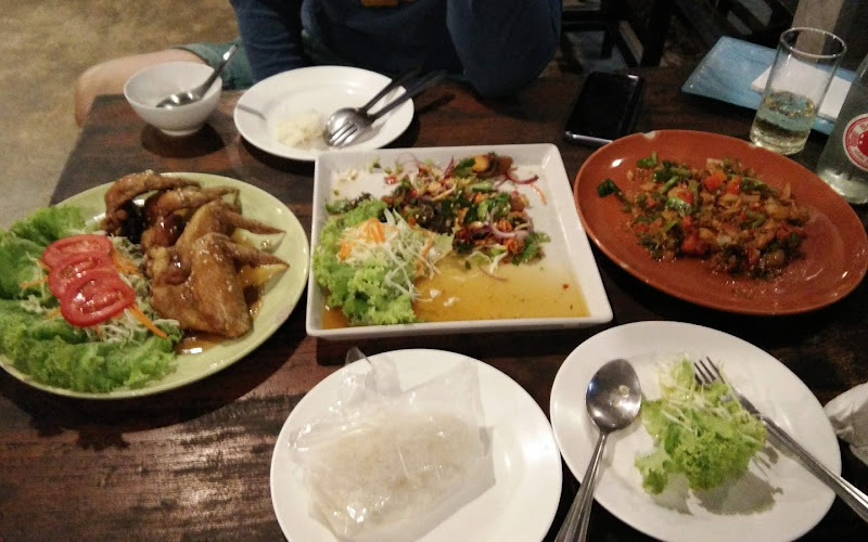 ร้านอาหารบ้านสวนศรีแก้ว