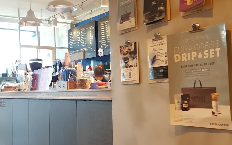 Ediya Coffee