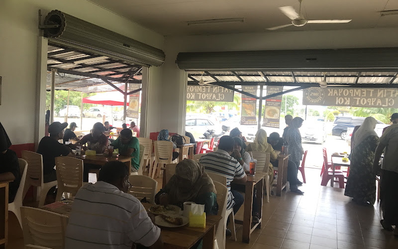 UMIKOI Patin Tempoyak Claypot Koi Cafe & Restaurant