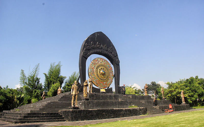 Kertalangu Cultural Village