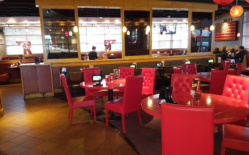 Red Robin Gourmet Burgers and Brews