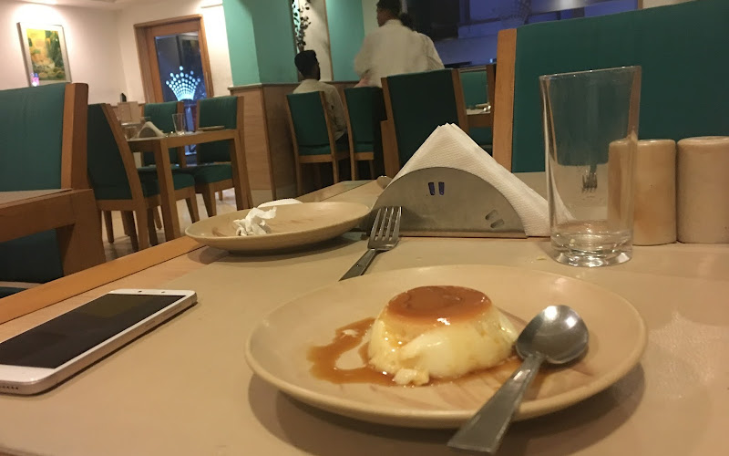 Royal Treat Family Restaurant