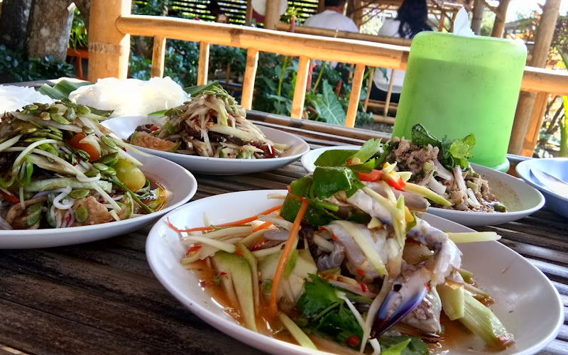 ร้านเจ๊นุชส้มตำทอด