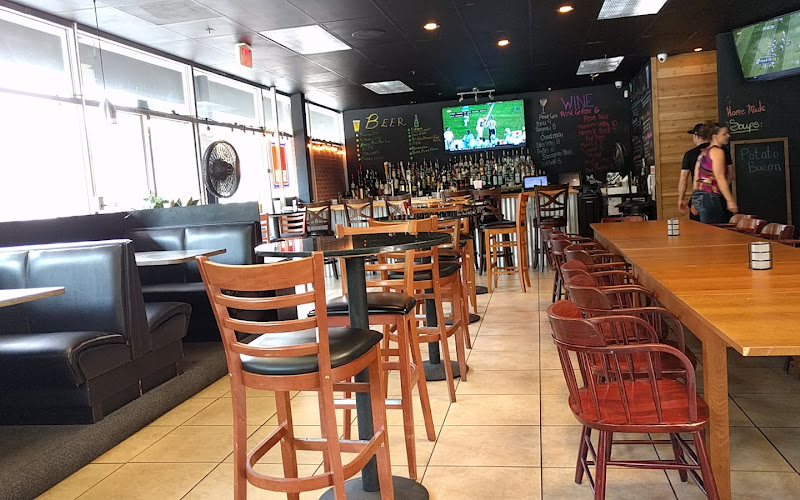 Berkeley's Bar & Grill
