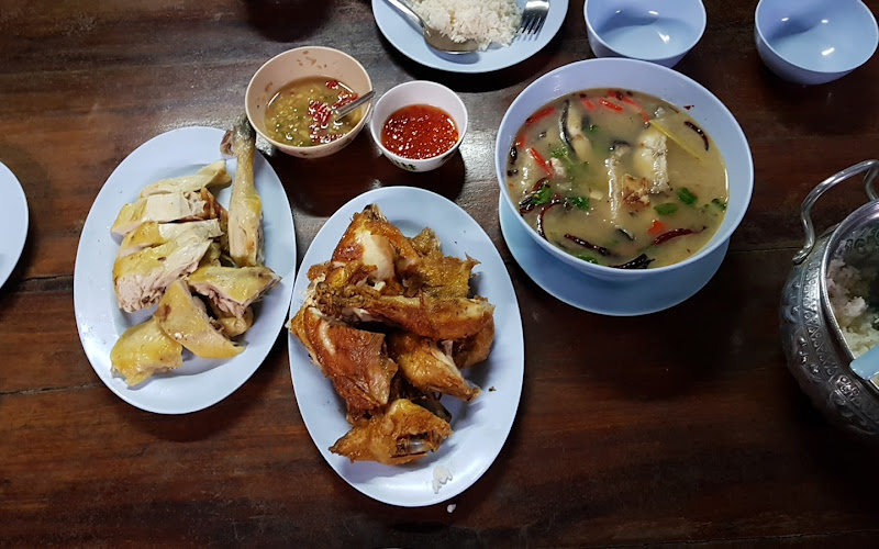 ครัวป๋าเหนาะ