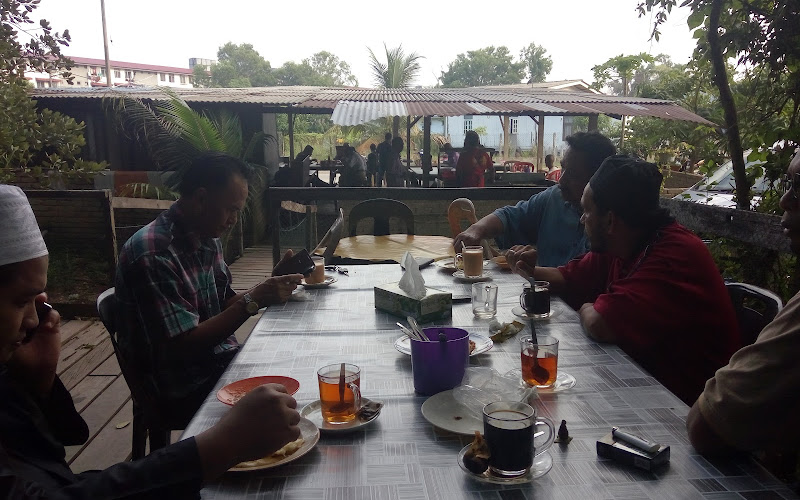 Kedai Jang Dalam Rock Bakau