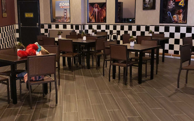Cinemark Tinseltown Houston 290 and XD
