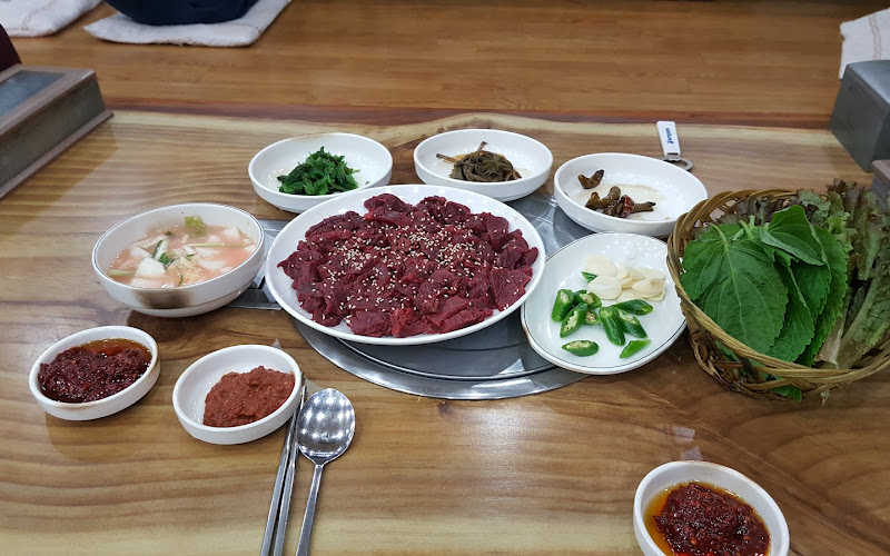 동방식육식당