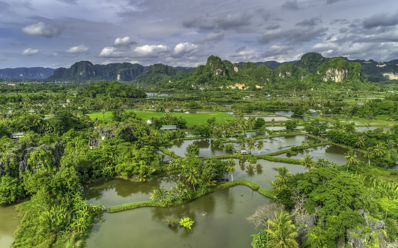 Batu Tinggi Sanggaulu