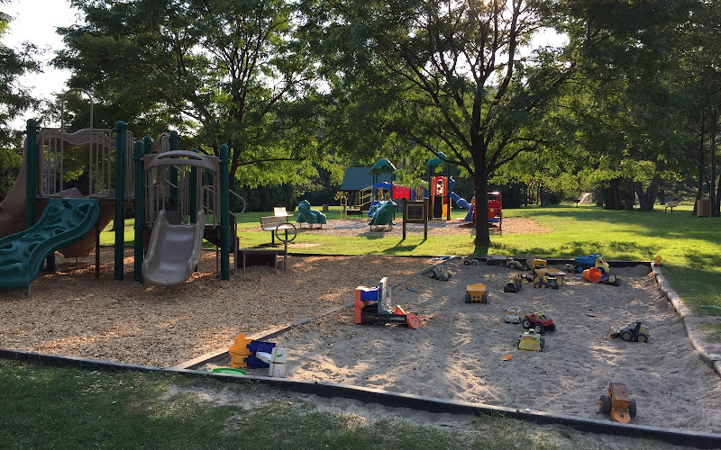 데이나 L. 톰슨 기념공원