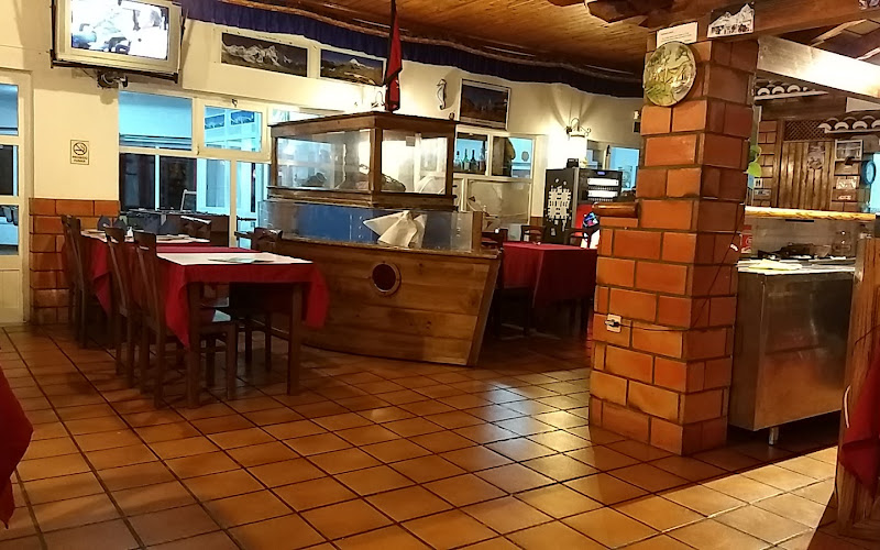 Mar Azul Restaurant & Bar