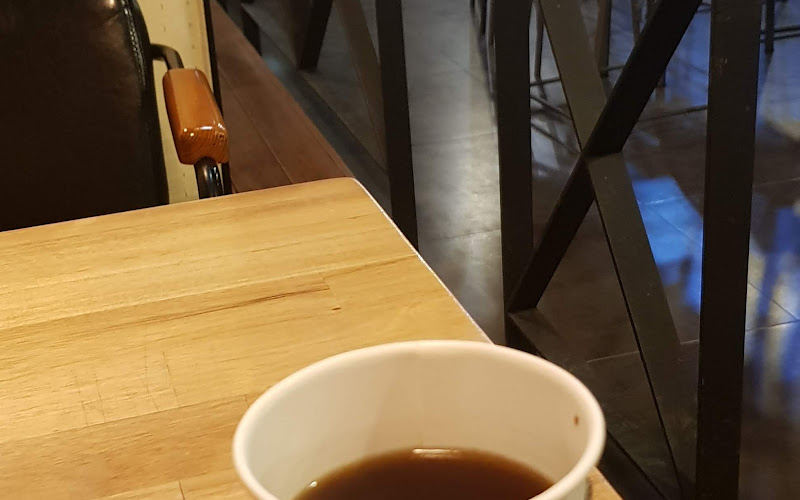 모퉁이카페