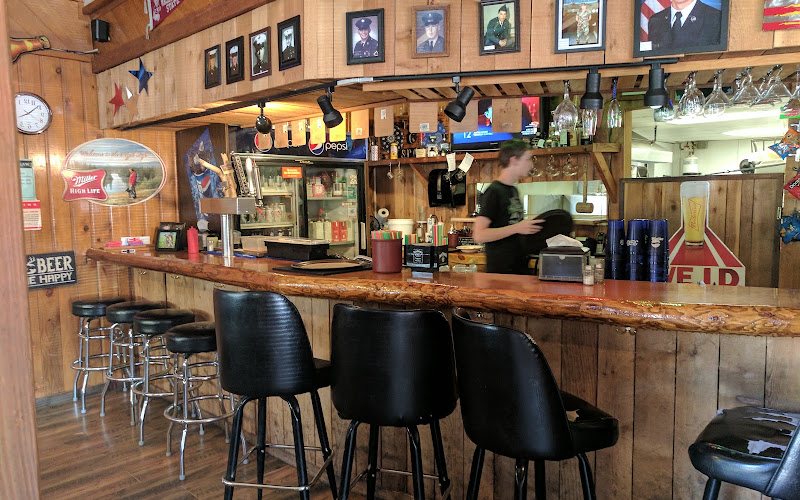 Cougar Bar & Grill