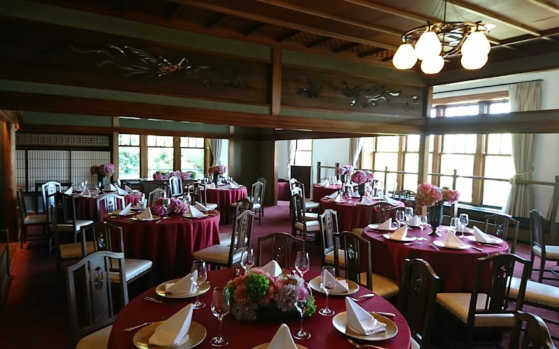 LE UN Kobe Geihinkan