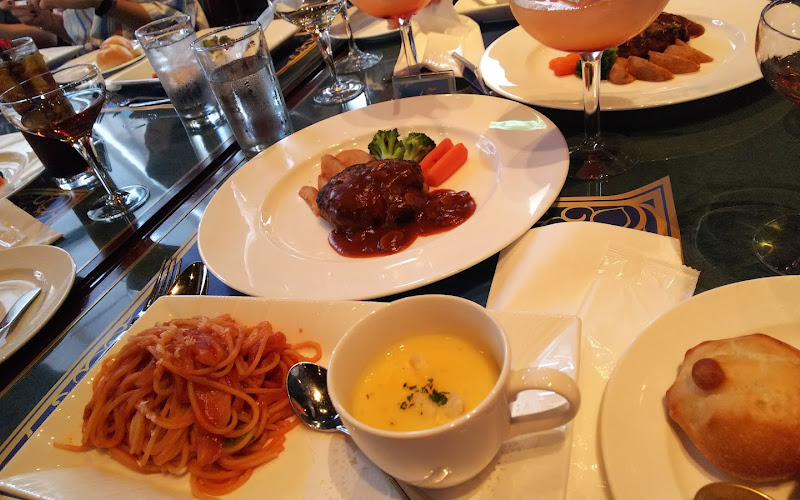 명탐정 코난 미스터리 레스토랑