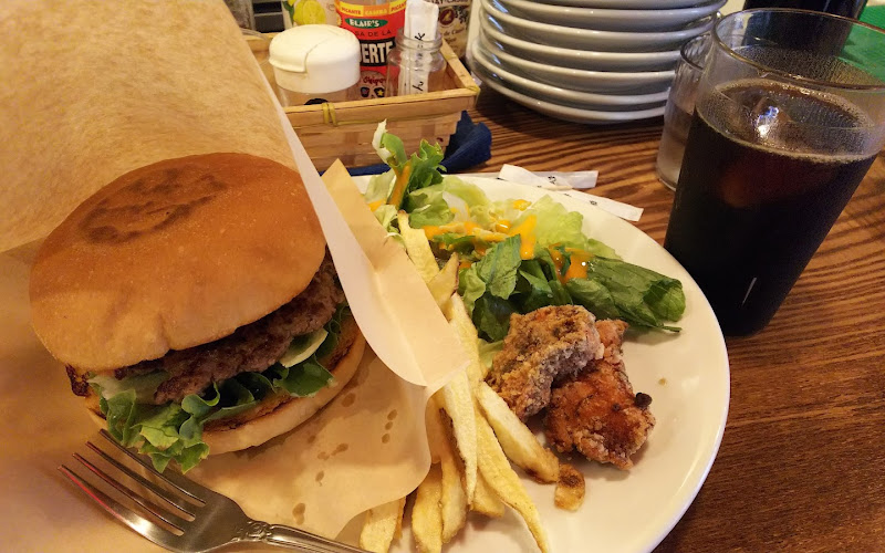 Burger Cafe PAL'S