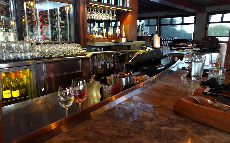 J. Alexander's Restaurant