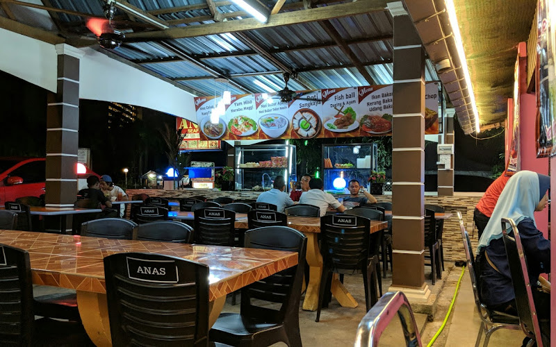 Anas Seafood