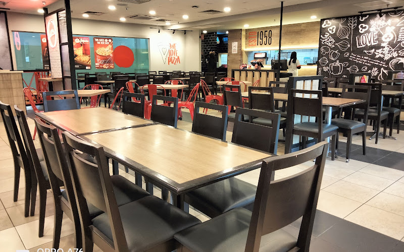 Pizza Hut Restaurant TF Value Mart Ipoh