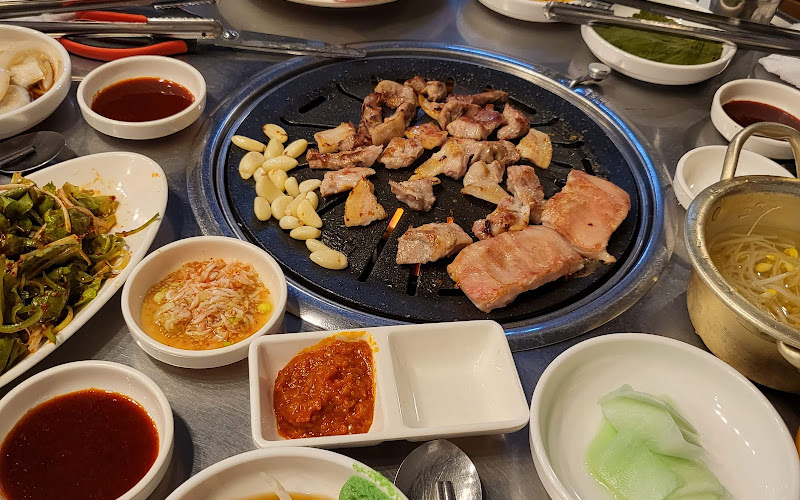 김해본가뒷고기 지좌점