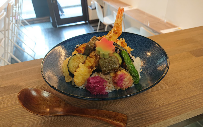 Tendon Restaurant Loosen Up!