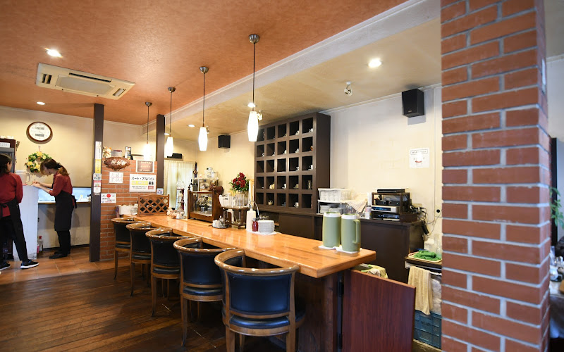 크레용 함박스테이크