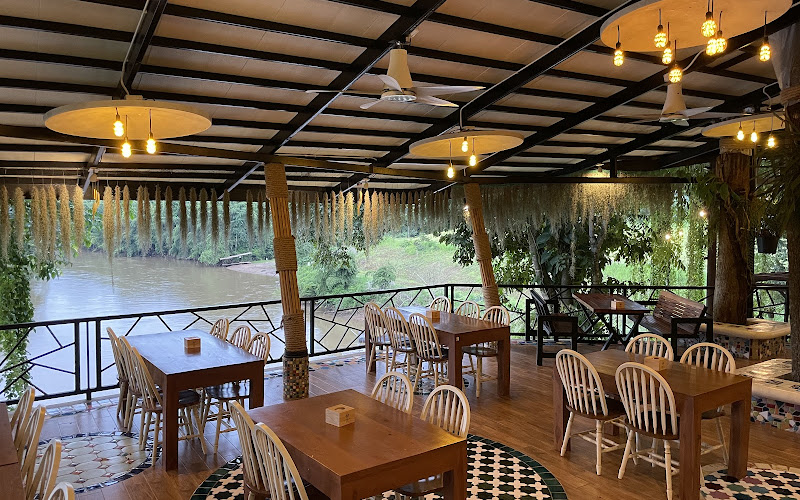 U Terrace Riverkwai Cafe & Cuisine