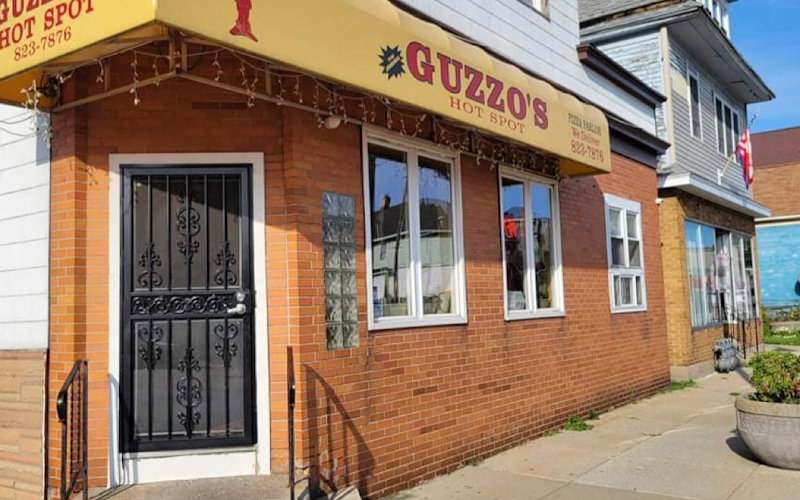 Guzzo's Hot Spot