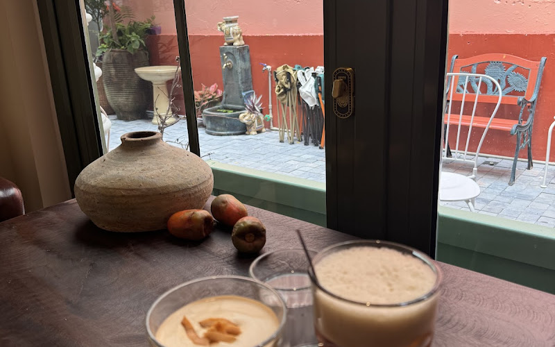 Black Market coffee space