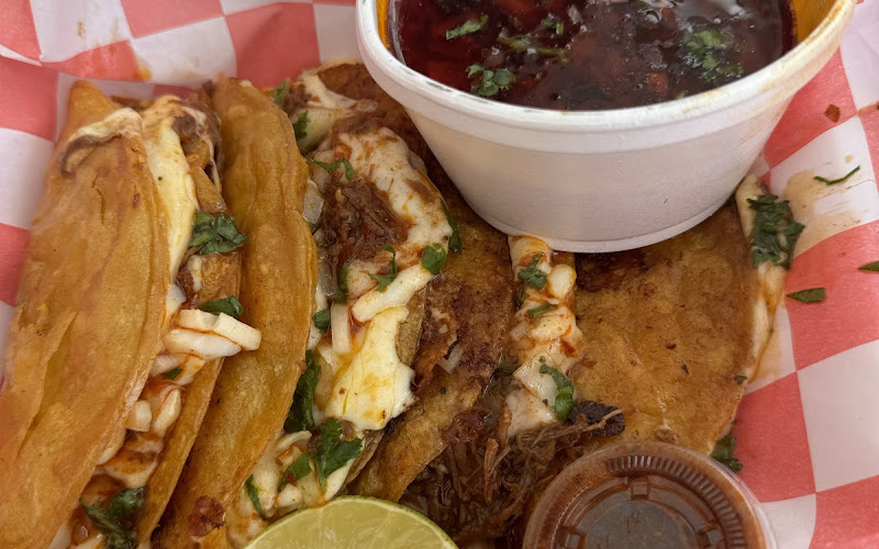 Junnior’s Food Truck