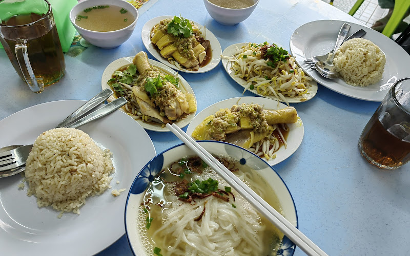 Cameron Higland Chicken Rice Shop 正宗金马轮菜园鸡饭