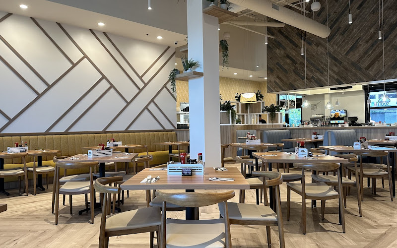 Broken Yolk Cafe