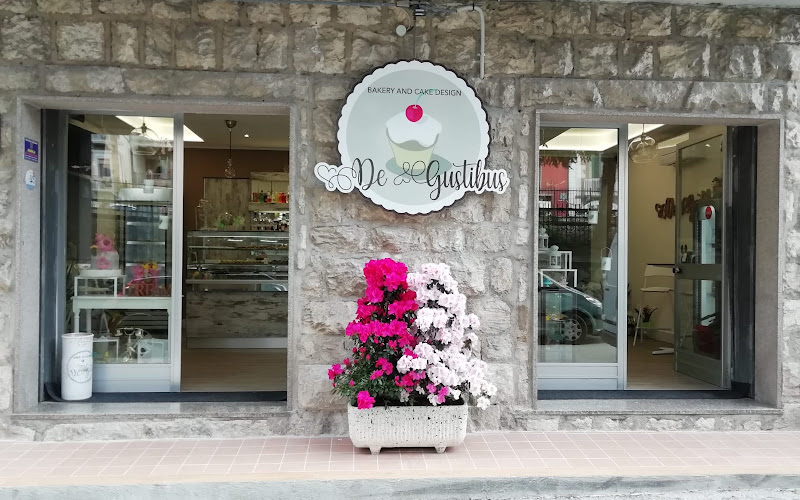 De Gustibus bakery and cake design