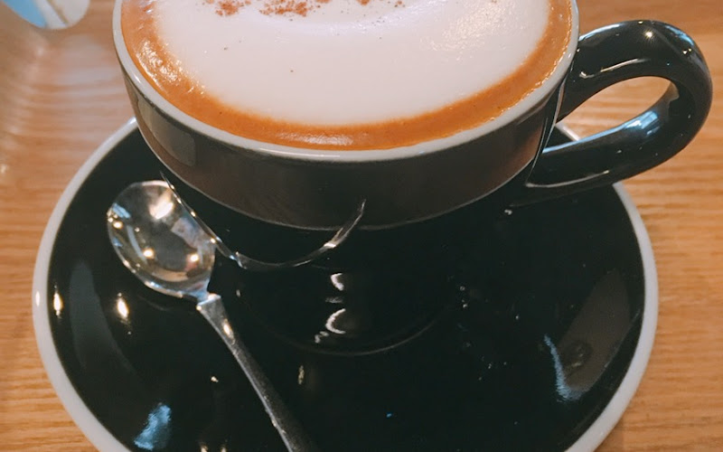 디앤유커피 본점(DNUCOFFEE FACTORY)