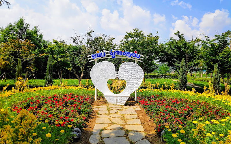 탑정호수변생태공원