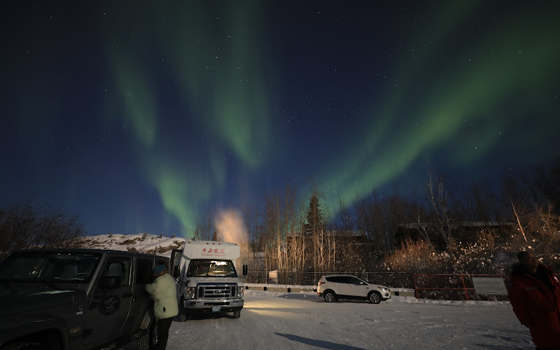 Yellowknife Tours