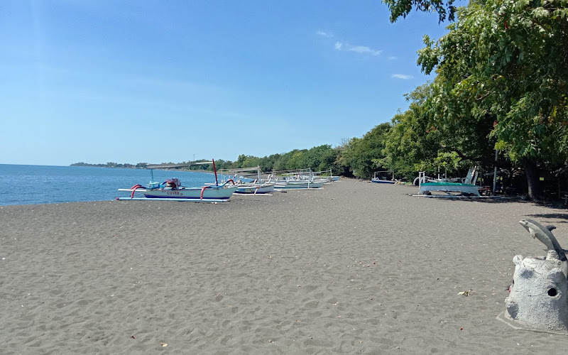 Kerobokan Beach, Singaraja