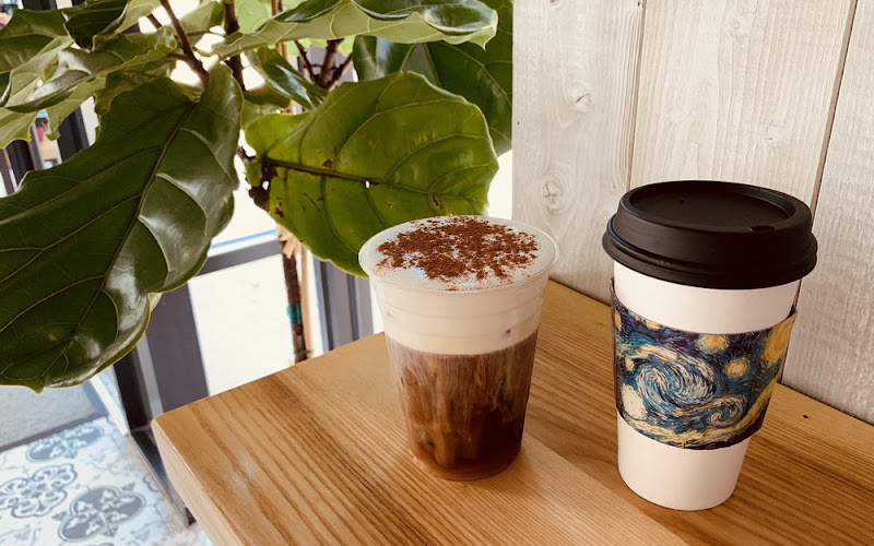 Avenue Coffee House