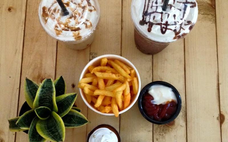 Topped Off Bjanes Delicacies & Pastries