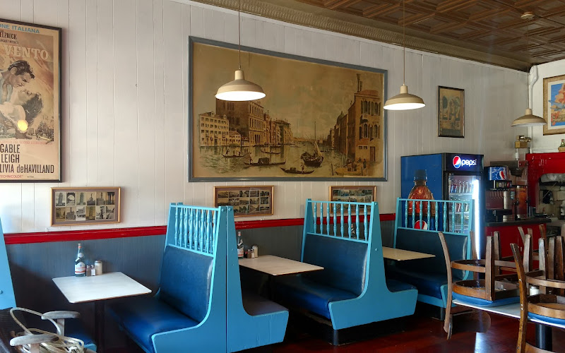 Dino's Grill