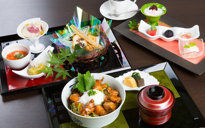 みやまダイニング畔