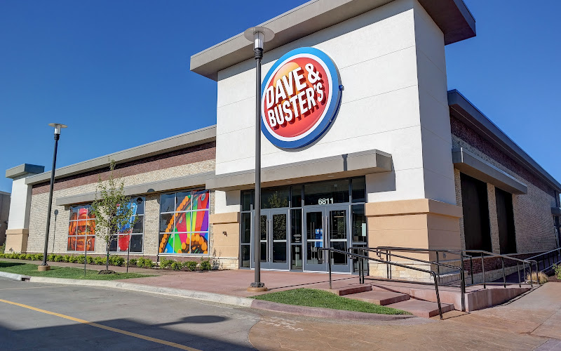 Dave & Buster's Overland Park