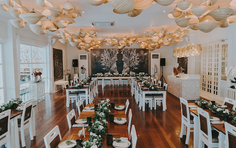 Opia Bali