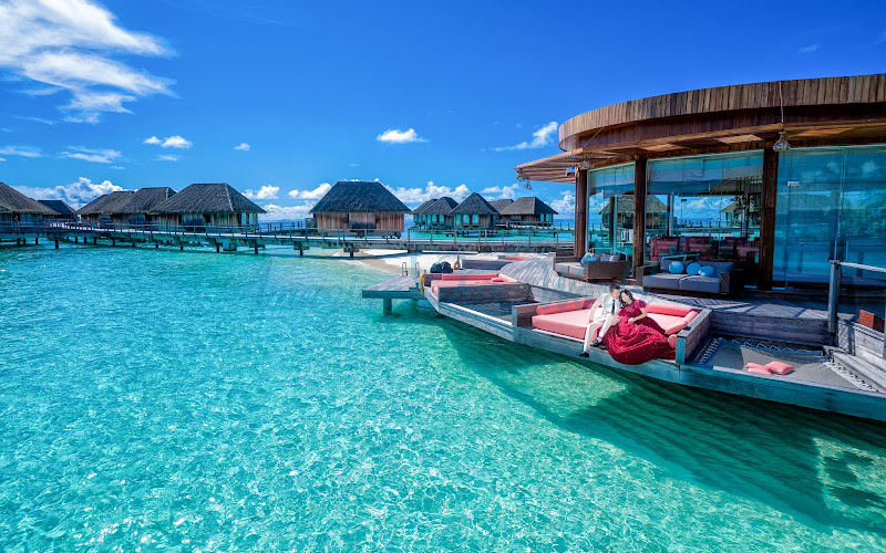 AMAZING OUR WORLD TRAVEL | Tour Du Lịch Maldives