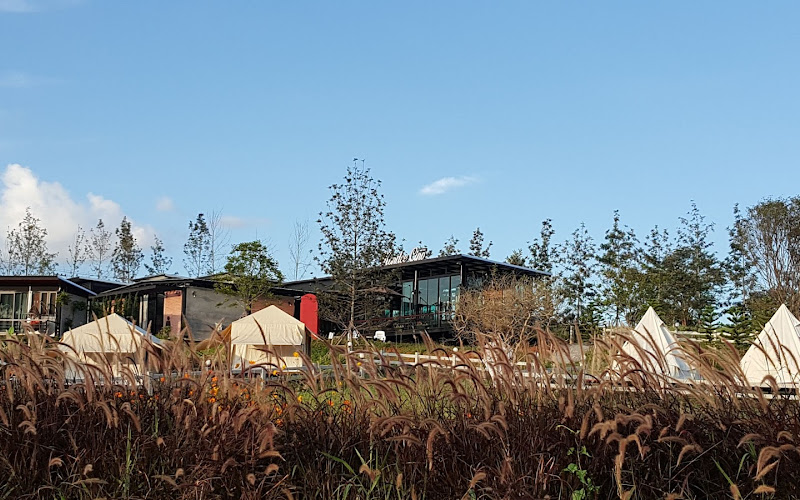 Kondee Cino Cafè and Glamping