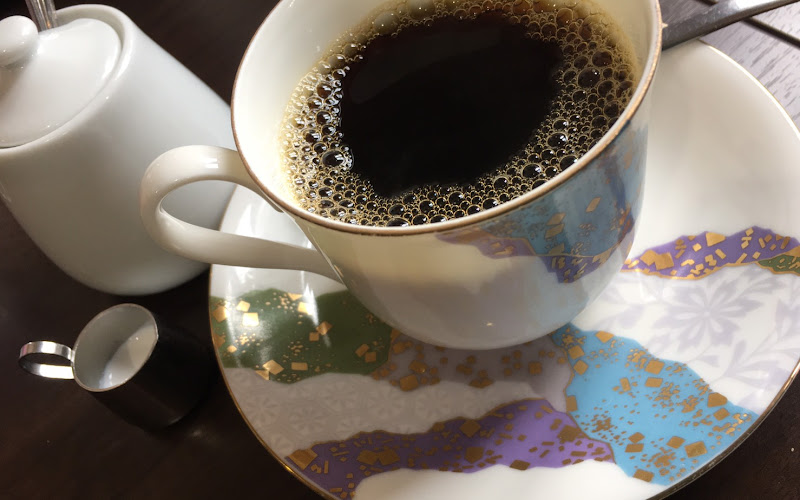 Emas Cafe Suun エマズ カフェ スーン