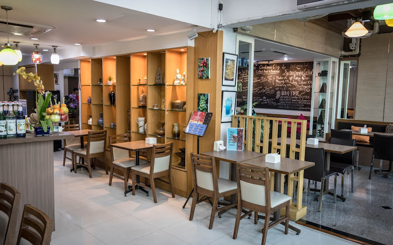 ChokDee Restaurant & Pub