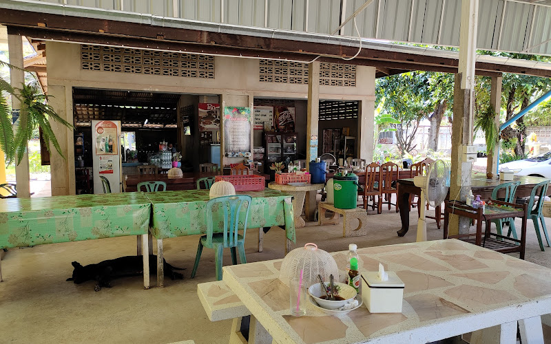 Baan Kroo restaurant @Chakpong